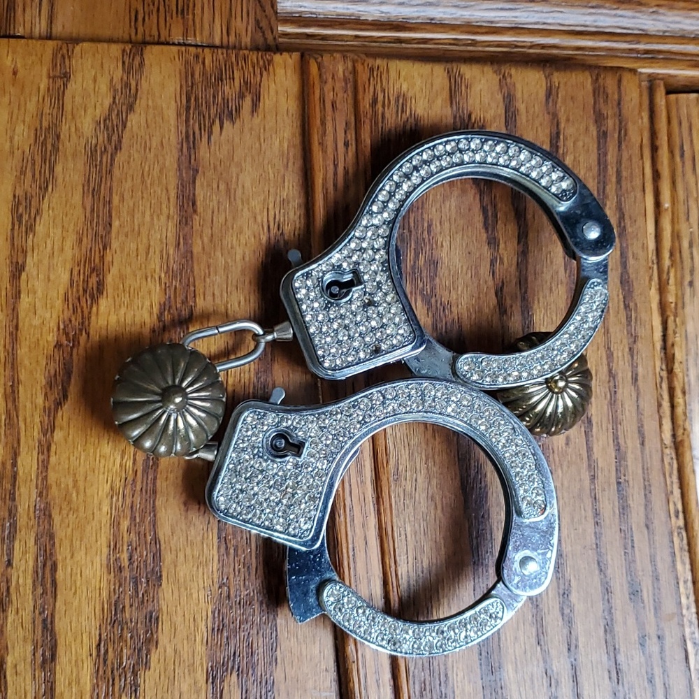 Handcuffs with Crystals/Glass